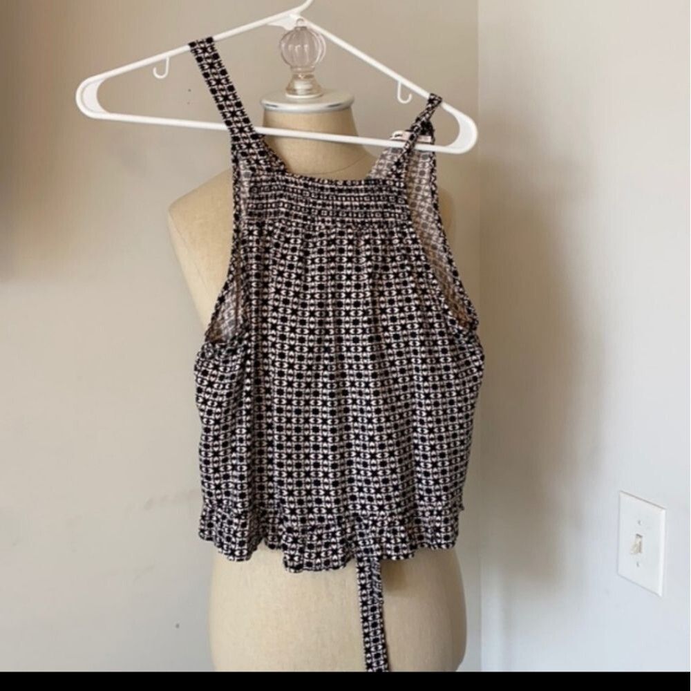 Mi Ami black sleeveless crop top XS